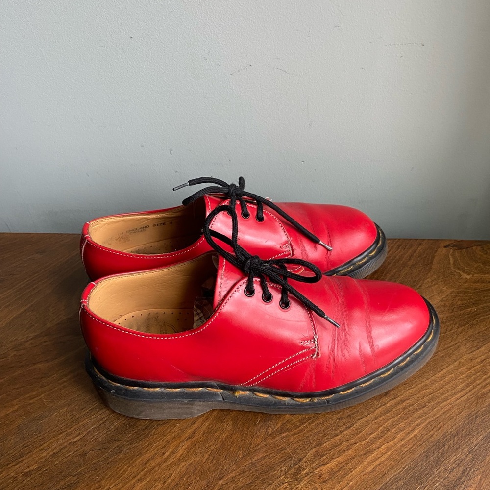 Vintage Red Leather Dr Marten Shoes Mary Jane Size 4 English Size 7 Canada 🇨🇦